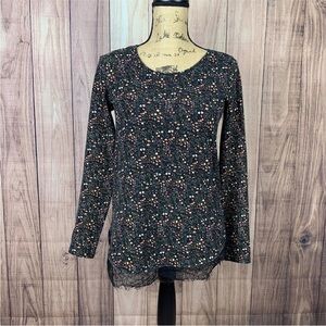 LC Lauren Conrad Womens Size XS Black Floral Print Long Sleeve Sweater Lace Trim